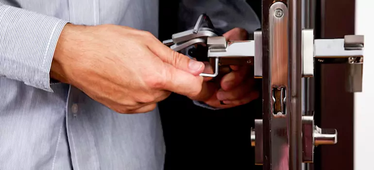 Local Multi Point Door Installation Experts in Four Corners, FL