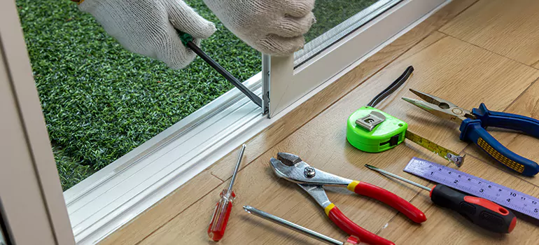  Automatic Sliding Door Repair in Four Corners, FL