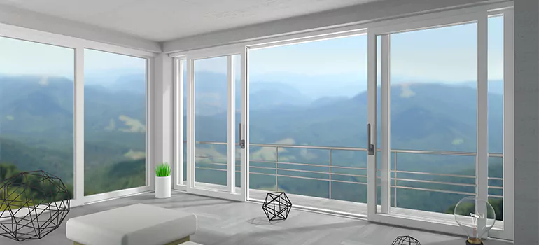 End Vent Window Installation in Four Corners, FL